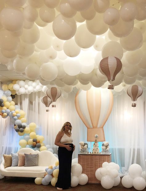 Boy Baby Shower Centerpieces, Girl Shower Themes, Classy Baby Shower, Bear Baby Shower Theme, Idee Babyshower, Baby Shower Theme Decorations, Baby Shower Deco