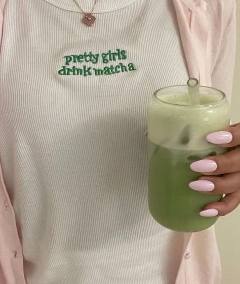 Drink Matcha, Matcha Girl, Matcha Cafe, Matcha Lover, Matcha Aesthetic, Matcha Coffee, Matcha Drink, Coffee Glasses, Travel Stamp