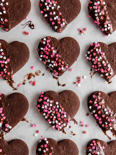 Chocolate Cut Out Cookies, Pink Sprinkles, Chocolate Cookie Dough, Chocolate Sugar Cookies, Double Chocolate Chip Cookies, Heart Shaped Cookies, Cutout Sugar Cookies, Cookie Calories, Melted Chocolate