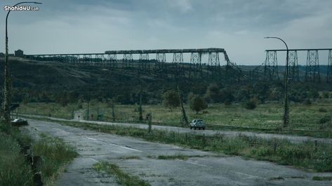 The Last Of Us Cinematography, Apocalypse Aesthetic, Ruined City, Dystopian Novels, Abandoned Cities, Renewable Sources Of Energy, Post Apocalypse, Zombie Apocalypse, Post Apocalyptic