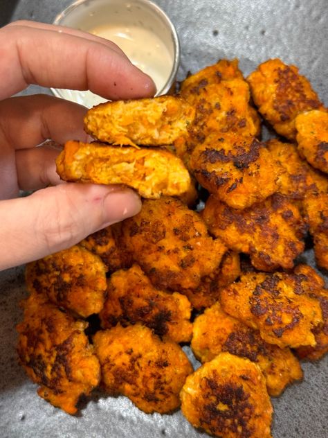 Cheesy Chicken & Sweet Potato Nuggets 🍠🐔🤤 Sweet Potato Nuggets, Potato Nuggets, Chicken Sweet Potato, Panko Bread Crumbs, Breakfast Tacos, Cheesy Chicken, Egg Breakfast, Mashed Sweet Potatoes, Ground Chicken