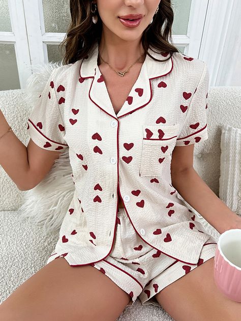 Beige Cute-Sweet Collar Short Sleeve  Geometric,Heart Short Sets Embellished Non-Stretch Spring/Summer Women Sleep & Lounge Heart Pj Set, Casual Heart Print Sleepwear For Summer, Cotton Sleep Set With Heart Print, Casual Heart Print Summer Sleepwear, Casual Short Sleeve Sleepwear With Heart Print, Summer Loungewear, Online Fashion, Lapel Top, Pijamas Women