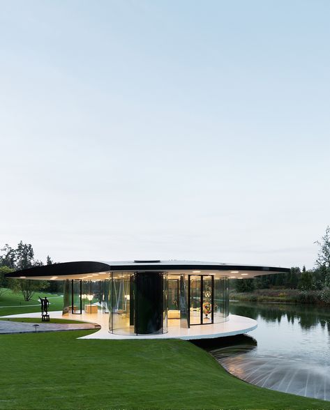 Lakeside Architecture, Pavillion Wedding, Water Architecture, Futuristic House, Zaha Hadid Architecture, Building Skin, India House, Glass Pavilion, Pavilion Architecture