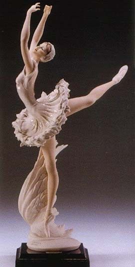 GIUSEPPE ARMANI FLORENCE FIGURINE-"Armani Swan Lake" -1447C. Amazing sculpture. Graceful Piece of Art. #AmazingSculptures #AmazingArts #Figurines #WireSculptures #StoneSculptures #RockArt Porcelain Dolls For Sale, Ballerina Figurines, Figurine Display, Lladro Porcelain, Lladro Figurines, Porcelain Lamp, China Dolls, Porcelain Teapot, Porcelain Jewelry