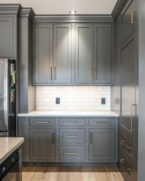 benjamin moore kendall charcoal • Instagram Benjamin Moore Graphite Cabinets, Benjamin Moore Iron Mountain Cabinets, Kendall Charcoal Benjamin Moore Cabinets, Kendall Charcoal Cabinets, Kendall Charcoal Benjamin Moore, Charcoal Cabinets, Benjamin Moore Kendall Charcoal, Lake House Paint Colors, Benjamin Moore Kitchen