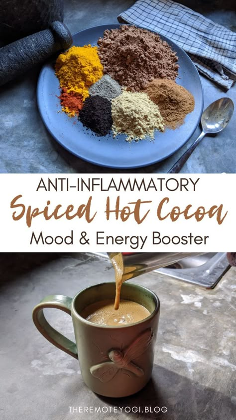 Looking for a delicious drink that is loaded in health benefits? This Vegan Spiced Hot Cocoa recipe is ideal for reducing inflammation and boosting your mood Eat Natural, Anti Inflammation Recipes, Cocoa Recipes, Snacks Healthy, Inflammatory Foods, Think Food, Smoothie Drinks, Tea Recipes, Coffee Recipes