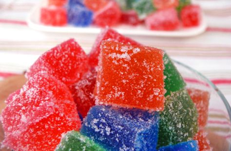 Gumdrops Jujubes Recipe, Jello Candy Recipe, Gummy Candy Recipe, Jelly Candy Recipe, Gumdrop Cake, Gumdrop Recipe, Jello Candy, Making Gummy Bears, Gummies Recipe