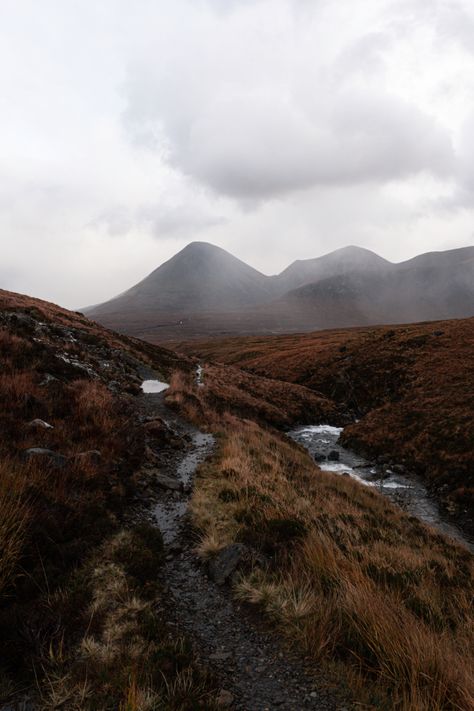 Scottish Men Aesthetic, Scottish Countryside Aesthetic, Scotland Highlands Aesthetic, Scotland Seaside, Moody Scotland, Scottish Highlands Aesthetic, Highlands Aesthetic, Scottish Highlands Winter, Scottish Highlands Landscape