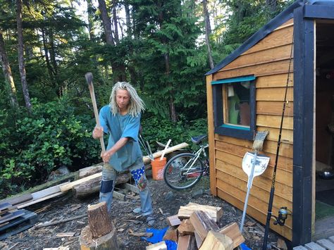 Commune Aesthetic, Vegan Homestead, Commune Living, People Helping Each Other, Offgrid Lifestyle, Hippie Commune, Communal Living, Promise Land, Helping Each Other