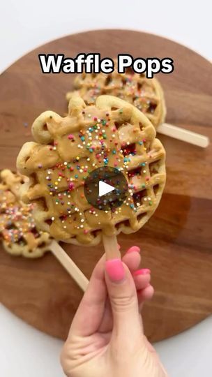 4.4M views · 43K reactions | This is such a great way to make eating fun for your kids! Find more ideas like this on my website: https://reallittlemeals.com | Real Little Meals Toddler Lunchbox Ideas, Waffle Pops, Easy Waffle Recipe, Waffles Easy, Toddler Breakfast, Food Art For Kids, Easy Meals For Kids, Fun Easy Recipes, Waffle Recipes