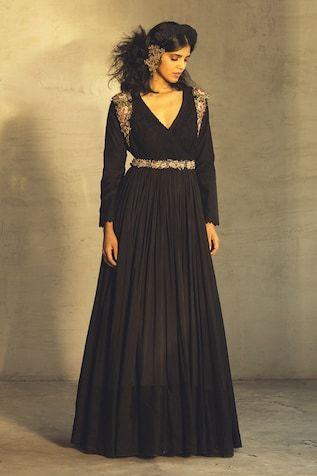 Embroidered Anarkali with Dupatta Anarkali With Dupatta, Black Anarkali, Zardosi Embroidery, Indian Anarkali, Embroidered Anarkali, Embroidered Belt, Black Neck, Embroidered Dupatta, Embroidery Designs Fashion