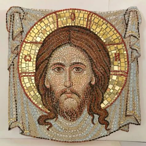 Yeshua Messiah, Byzantine Mosaic, Paint Icon, Mosaic Art Projects, Mosaic Tile Art, Orthodox Christian Icons, Jesus Christ Art, Christian Icons, Christian Symbols