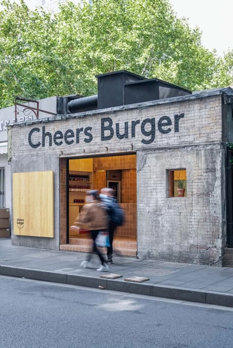 Cheers Burger / Atelier A | ArchDaily Store Ideas Design, Yellow Coffee Shop, Cafe Ootd, Ootd Cafe, Burger Shack, Meat Burger, Burger Shop, Burger Places, Storefront Signs