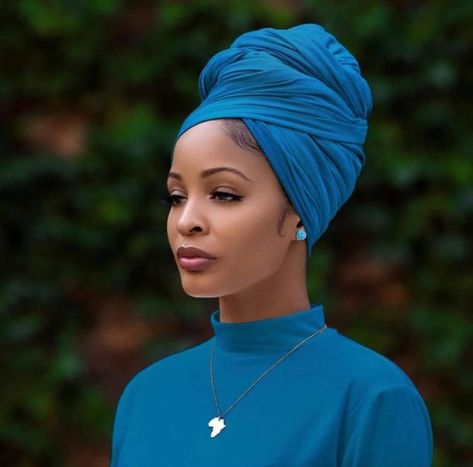 Turban Mode, Headwrap Hairstyles, African Turban, Head Wrap Styles, Hair Wrap Scarf, Mode Turban, Hair Scarf Styles, Head Scarf Styles, Color Trends Fashion