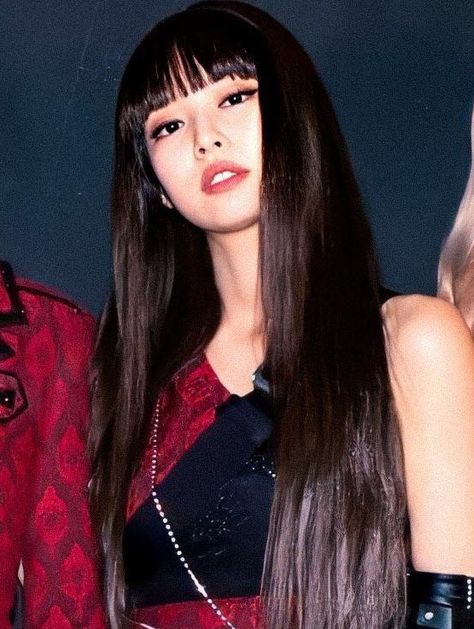 Jennie Straight Hair, Aot Aesthetic, Blackpink Outfits, Ruby Jane, Kpop Hair, Turtleneck Outfit, Artsy Style, Jennie Kim Blackpink, Jennie Lisa