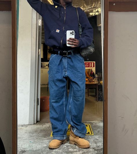 Navy Carhartt Jacket Outfit, Blue Collar Worker Outfit Men, How To Style Dark Denim Jeans, Outfit With Carhartt Jacket, Blue Carhartt Pants Outfit, Carhartt Jean Jacket, Blue Carpenter Pants Outfit, Streetwear Denim Jacket, Blue Carhartt Jacket Outfit