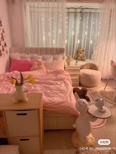 bedroom inspo / white room / aesthetic room / pink room / minimalist room Room Minimalist, Shared Bedroom, Dekorasi Kamar Tidur, Pinterest Room Decor, Study Room Decor, Girly Room, Aesthetic Decor, Redecorate Bedroom, Pink Collection