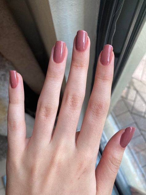 Essie Nails, Indian Nails, Nail Paints, Nails Styles, Beauty Hacks Nails, Nails Trend, Hello Nails, Nude Nail Designs, Subtle Nails