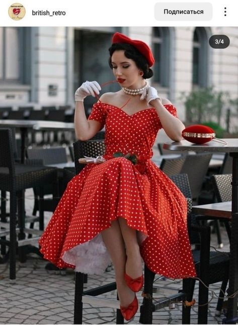 Follow @blacksuspenders and get more of the good stuff by joining Tumblr today. Dive in! 50s Party Outfit, Pinup Photoshoot, Vintage Fashion 1950s, Vintage Photoshoot, Pin Up Outfits, Rockabilly Style, Look Retro, Fashion 1950s, Retro Mode