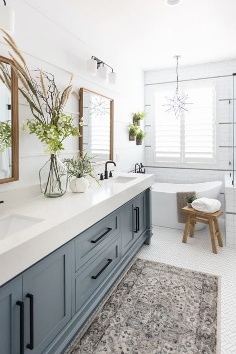 Master Bedroom + Bathroom transformation - Transitional - Bathroom - Phoenix - by Kimberley Kay Interiors | Houzz Bathroom Cabinet Colors, Blue Bathroom Vanity, Beautiful Bathroom Designs, Bathroom Transformation, Bathroom Color Schemes, Bathroom Master, Transitional Bathroom, Master Bath Ideas, Bathroom Redesign