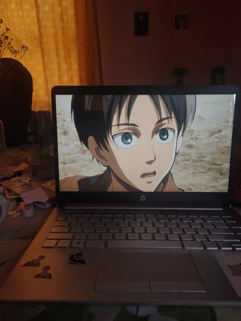 0.5 Anime Pfp, Watching Anime On Laptop Aesthetic, Watching Anime On Laptop, Anime Instagram Story, Anime On Laptop, Anime Aesthetic Laptop, Watching Anime Aesthetic, Anime On Laptop Aesthetic, Rooh Afza