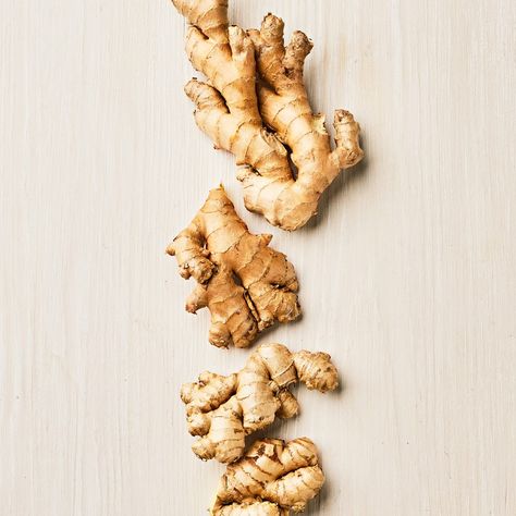 Ginger Aesthetic, Growing Ginger, Cleaning Your Colon, Tattoo Plant, Growing Healthy Hair, Health Benefits Of Ginger, Pimples Remedies, Glam Wedding Makeup, Ginger Benefits