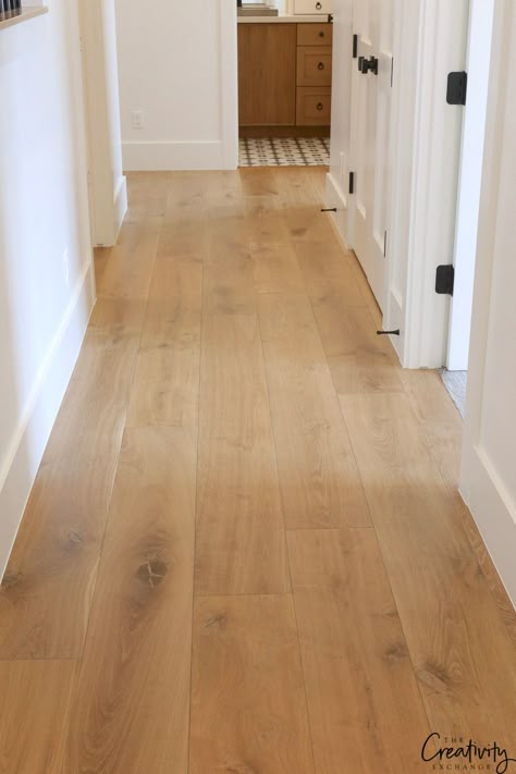 Dark Laminate Floors, Modern Wood Floors, Farmhouse Flooring, Modern Farmhouse Home, Floor Colors, Engineered Hardwood Flooring, Farmhouse Homes, Wood Laminate, House Flooring