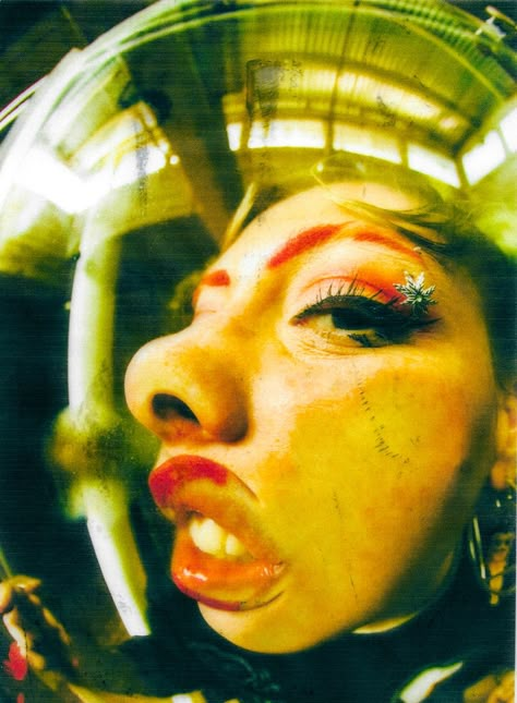 Close Up Photoshoot Ideas, Creepy Twins, Jjba Oc, Rebellious Fashion, 2000s Vibe, Colorful Photography, Arte Inspo, A Level Art, Cinematic Photography