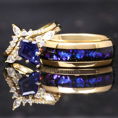 Space Themed Wedding Rings, Galaxy Ring Engagement, Kite Engagement Ring, Wedding Band Sapphire, Blue Nebula, Galaxy Wedding, Yellow Gold Sapphire Ring, Witch Rings, Couples Ring