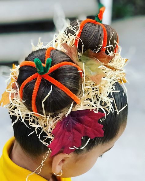 Halloween hair pumpkin patch buns Pumpkin Hair Bun, Buns Short Hair, Halloween Hairstyles For Kids, Kids Hairstyles Boys, Thanksgiving Hairstyles, Short Hair For Kids, Project For School, Pumpkin Hair, Halloween Hairstyles