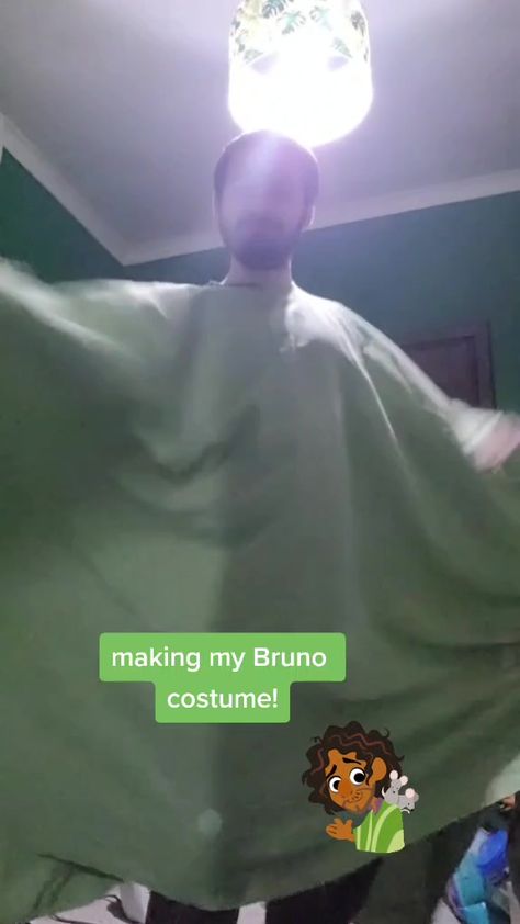 Bruno Costume Encanto Diy, Bruno Costume Diy, Encanto Bruno Costume, Diy Encanto Costume, Bruno Costume Encanto, Bruno Costume, Diy Tiktok, Diy Halloween Costumes, Diy Costumes