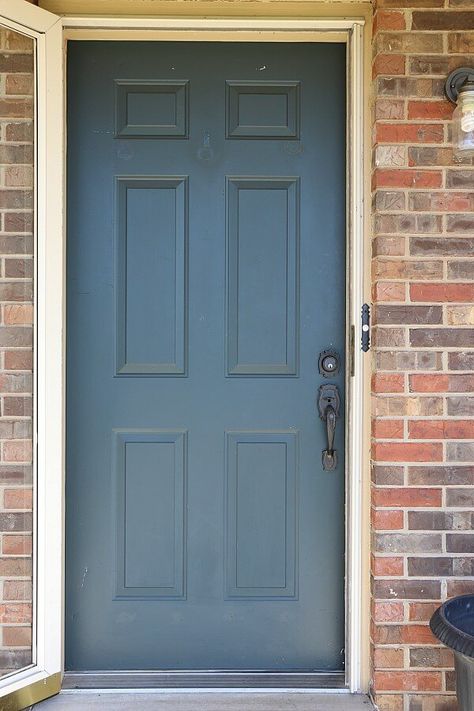 Do you live with an ugly dated door? Here is how we changed our entryway with this Glass Door insert and how you can easily change the look of your home in just a few hours! Door Stopper Diy, Front Door Transformation, Diy Concrete Patio, Door Glass Inserts, Rope Mirror, Side Table Makeover, Front Door Makeover, Front Doors With Windows, Fall Front Porch