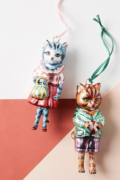 Christmas Cat Decorations, Cat Ornaments Diy, Eclectic Christmas Ornaments, Anthro Christmas, Glass Cat, Fun Christmas Decorations, Cat Ornament, Unique Ornament, Cat Christmas