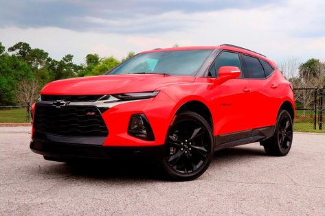 There's One Specific Chevy Blazer Trim Everyone Wants - And they're willing to pay extra for it. Sporty Suv, Best Midsize Suv, Subcompact Suv, Trailblazer Ss, Chevy Trailblazer, Rugged Design, Chevy Blazer, Chevrolet Trailblazer, Gas Mileage