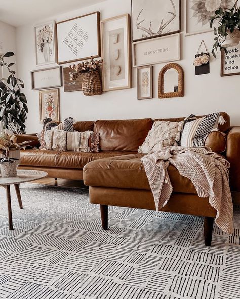 Boho living room tan leather sofa poly and bark gallery wall ruggable Thalia black rug Leather Couch Living Room, Tan Leather Couch Living Room, Couches Living, Leather Couches Living Room, Boho Gallery Wall, Leather Sectional Sofas, Leather Sofa Living Room, Design Salon, Living Room Leather