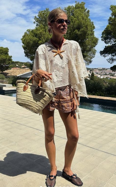 Modern Prairie, Holiday Inspo, Play Dress, Playing Dress Up, Summer Time, Moth, Casual Chic, Philippines, Dress Up