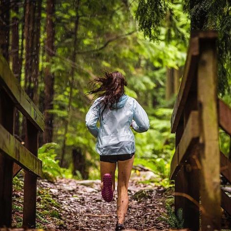 Oh my PNW. Some of my favourite runs lately have been solo jaunts through the forest where I am 1/3 parts afraid of bears and cougars eating me and 1/3 afraid of tripping over my own feet and no one ever finding me. But the remaining 1/3 of the run where I can forget about these perils - oh that part is really really nice. Happy hump day kids! : @thehilaryann : @adameloso - British Columbia #Trailrun #trailrunning #ultrarunning #ultratraining #mountainrunning #traillove #getofftheroad #trailchix Running In Woods Aesthetic, Women Trail Running, Woman Running Photography, Running Pics, Trail Running Inspiration, Trail Running Photography, Run Forrest Run, Finding Me, Mountain Running