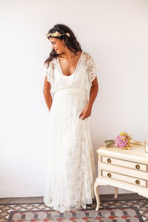 Low Key Wedding Dress, Hippie Chic Weddings, Relaxed Wedding Dress, Grecian Wedding Dress, Chic Wedding Gown, Grecian Wedding, Low Key Wedding, Ethereal Wedding Dress, Grecian Dress