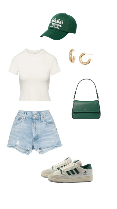 Timeless Outfits For Women Summer, Basics Outfit Summer, Summer Outfits 2024 Short Women, Spring Fashion Outfits 2024, Toronto Summer Outfits, Basic Summer Outfits Casual, Spring Day Outfits Women, Everyday College Outfits Summer, Summer Fits Women