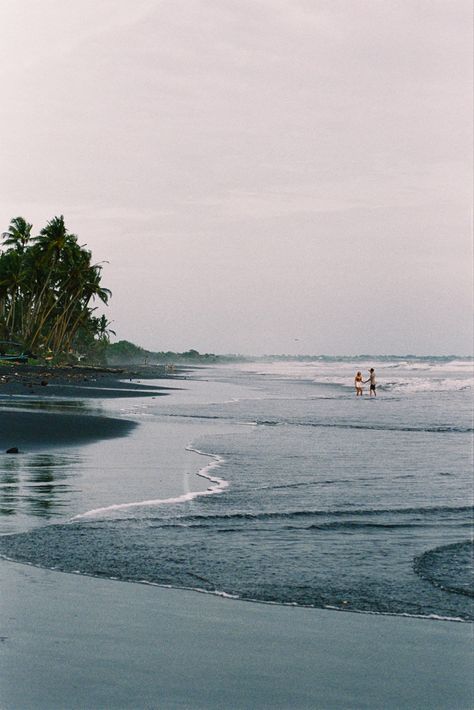 Kodak Portra 800 Film, Film Photography 50mm, Bali Film Photography, Beach Film Photography, Portra 400 35mm, Film Beach, Portra Film, Champagne Coast, The Art Of Noticing