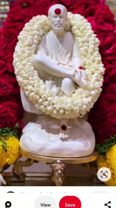 Lord Sai Baba Images, Sai Ram Images Hd, Jai Sai Ram, Devotional Photos, Saibaba Images, Artist Resume, Cow Photography, Home Flower Decor, Sai Baba Miracles