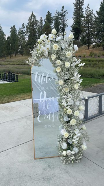 Outdoor Engagement Decorations, Mirror Floral Decor, Wedding Welcome Sign Mirror Elegant, Welcome Board Wedding Mirror, Wedding Entrance Sign Mirror, Mirror Decor Wedding, Nikah Mirror Ceremony, Nikah Mirror Decoration, Red Gold Wedding Decorations