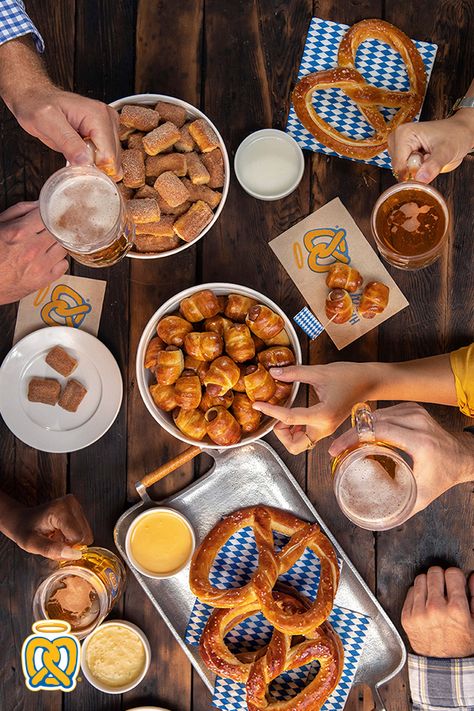 Hosting Themes, Auntie Annes Pretzels, Auntie Anne, German Festival, Auntie Annes, Beer Photography, Airport Aesthetic, Mini Pretzels, Oktoberfest Beer