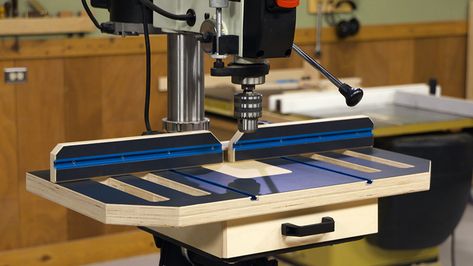 An adjustable fence, versatile clamping options, and a built-in dust collection system make this table a great upgrade. Drill Press Table Plans, Woodworking Drill Press, Drill Press Stand, Woodsmith Plans, Press Table, Woodworking Hacks, Drill Press Table, Dust Collection System, Project Board