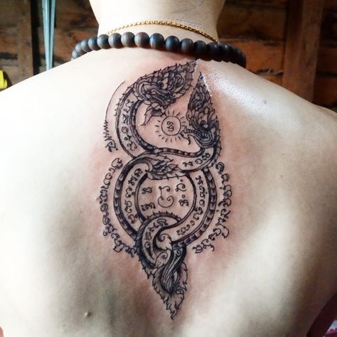 Khmer Dragon Tattoo, Dragon Sak Yant, Sak Yant Dragon, Khmer Tattoo, Khmer Culture, Buddhist Art Drawing, Sak Yant Tattoo, Mens Business Casual Outfits, Sak Yant