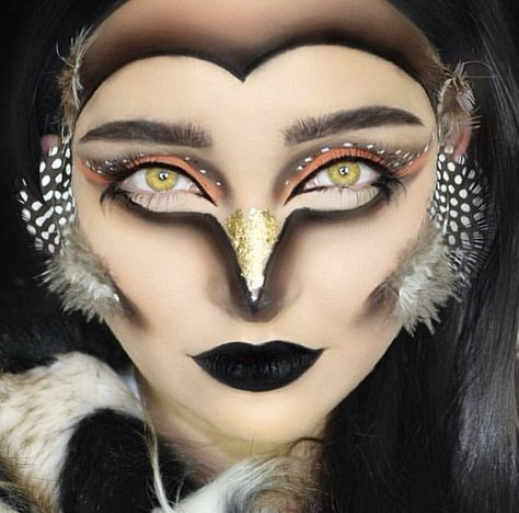 Bird Beak Makeup, Color Guard Makeup, Owl Makeup, Little Mermaid Makeup, Makeup Carnaval, Backstage Makeup, Bird Makeup, Feather Eyelashes, Animal Makeup