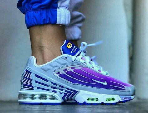 Nike Tn Plus 3, Nike Air Max Plus 3, Tn 3, Purple Nebula, Red Nike Shoes, King Shoes, Nike Shoes Women Fashion, Nike Runners, Nike Gear