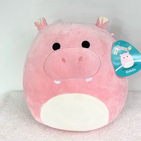 These Loveable And Squeezable Squishmallows Are The Softest And Cutest Plush Toys Around. Join The Squad. New With Tags Excellent Condition Smoke Free Home Bundle Discounts Brand New With Tags Same Day Shipping Pig Squishmallow, Babs Squishmallow, Pink Squish Mellows, Flamingo Squishmallow, Pink Squishmallow Cow, Bubble Drink, Winky Face, Purple Owl, Disney Emoji