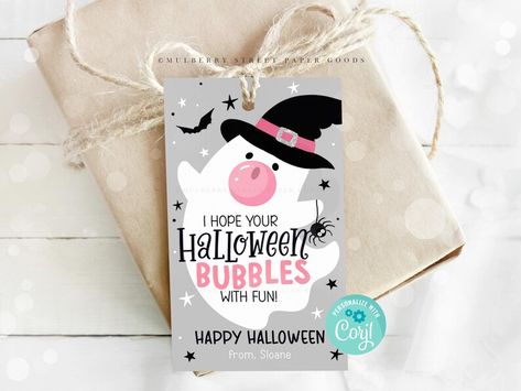 This trendy and oh-so-cute bubble blowing ghost gift tag is the perfect finishing touch on your Halloween goodie bags! Use as Halloween party favors or as classroom gifts to pass out at school! Halloween Bubbles, Bubble Gift, Halloween Goodie Bags, Ghost Gifts, Gift Tag Printable, Privacy Settings, Gift Tag Template, Halloween Party Favors, Pink Halloween