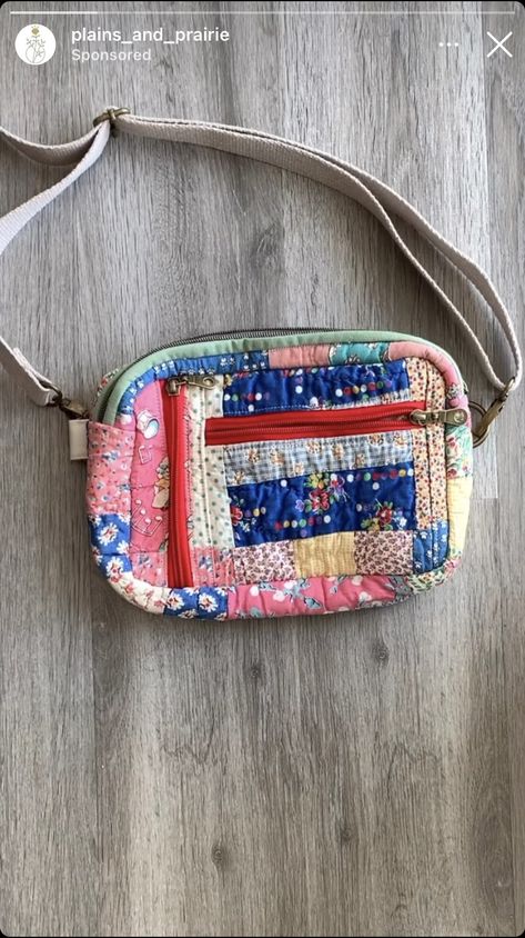 Quilted Fanny Pack, Sewing Gift Ideas, Quilted Belt Bag, Scrap Fabric Crafts, Work Belt, Sewing Machine Projects, Cute Sewing Projects, Bead Sewing, Bags And Purses